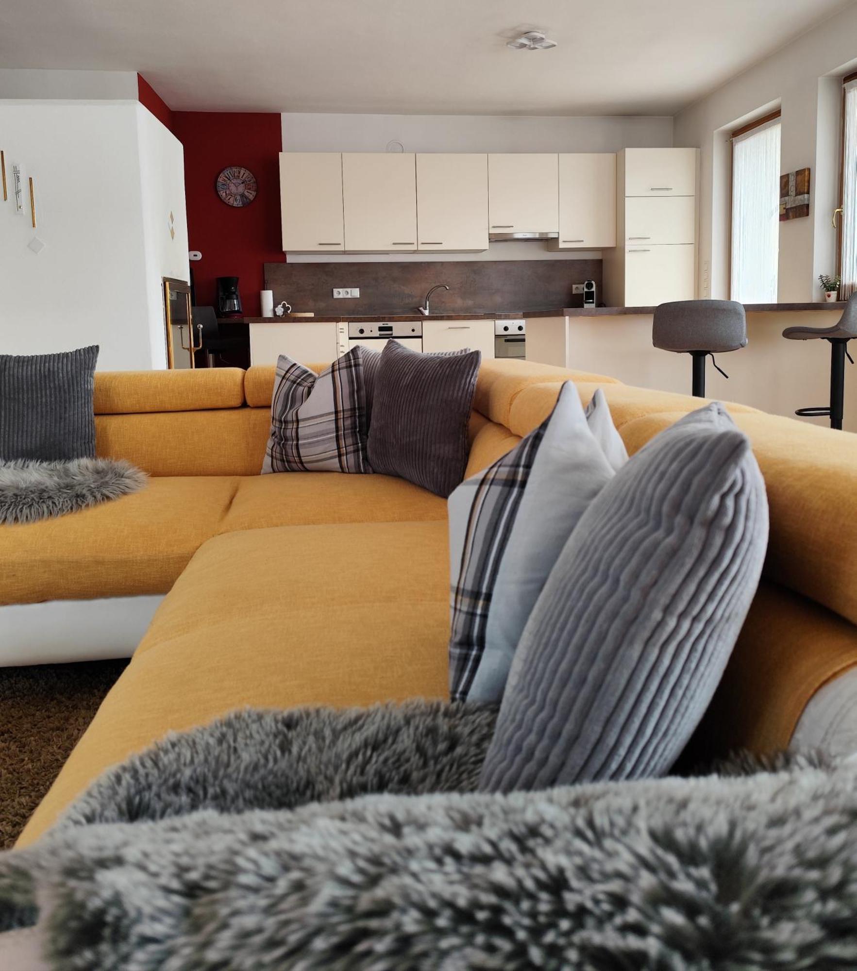 Apartment 66 - Stylisches Apartment Mit Balkon & Toplage In Brixen Bagian luar foto